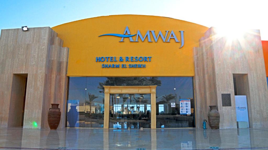 Amwaj Oyoun Resort