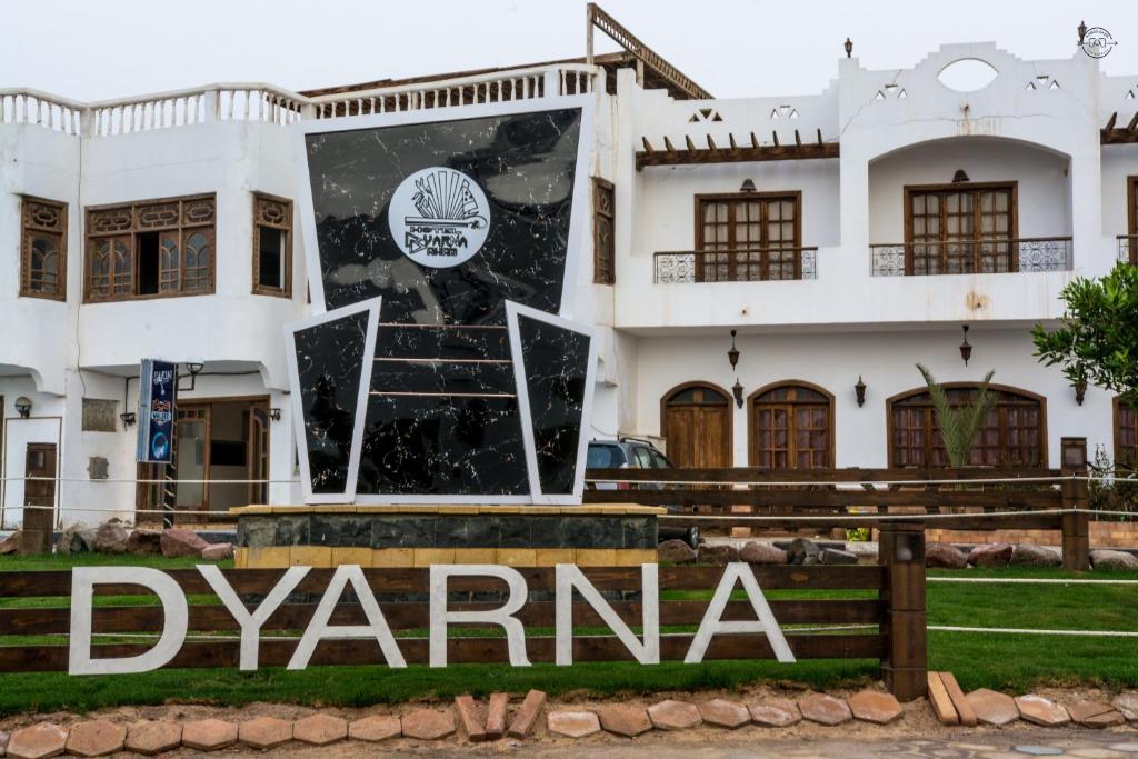 Dyarna